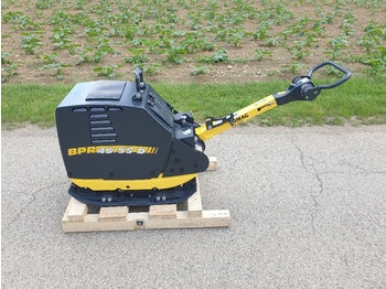 PDF Bomag BPR 30/38-3 Vibratory Plate (Reversible) Parts Manual SN 101680361207 - 101680362475