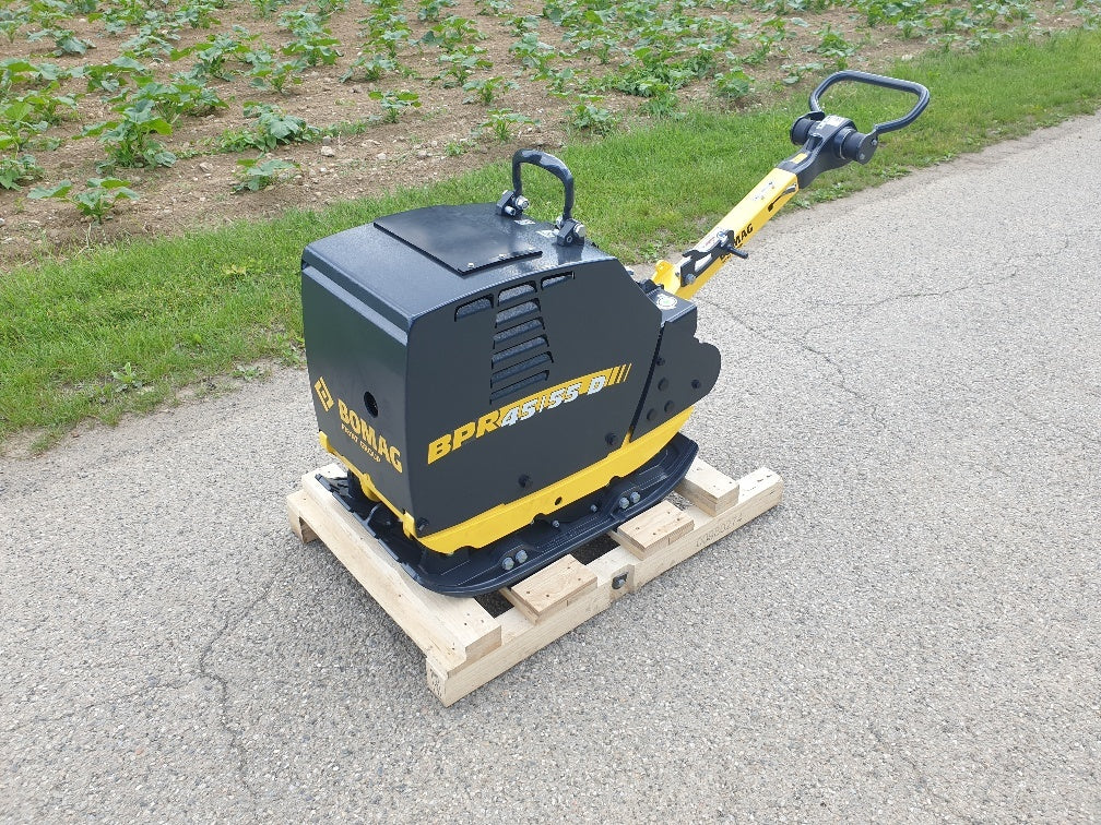 PDF Bomag BPR 45/55 D Vibratory Plate (Reversible) Parts Manual SN 101692881001 - 101692889999