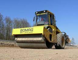 PDF Bomag BW 213 D-4i Single Drum Vibratory Roller Parts Manual SN 101585251001- 101585251153