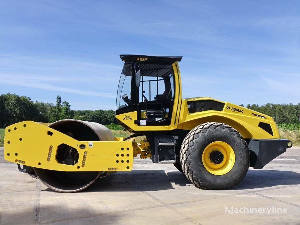 PDF Bomag BW 216 PD-5 Single Drum Vibratory Roller Parts Manual SN 101586291001- 101586299999