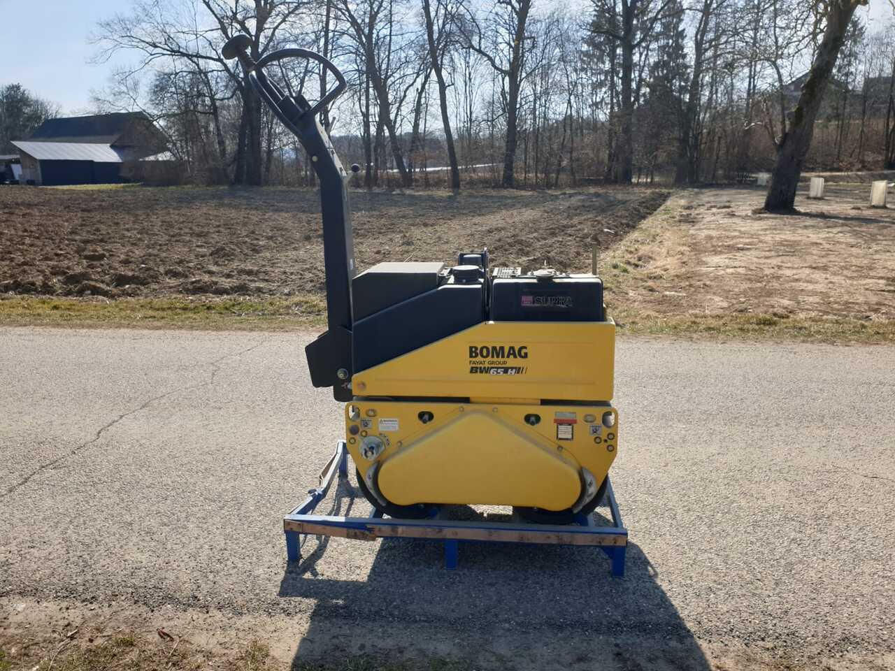 PDF Bomag BW 65 H Double Drum Vibratory Roller Parts Manual SN 861100751001 - 861100759999