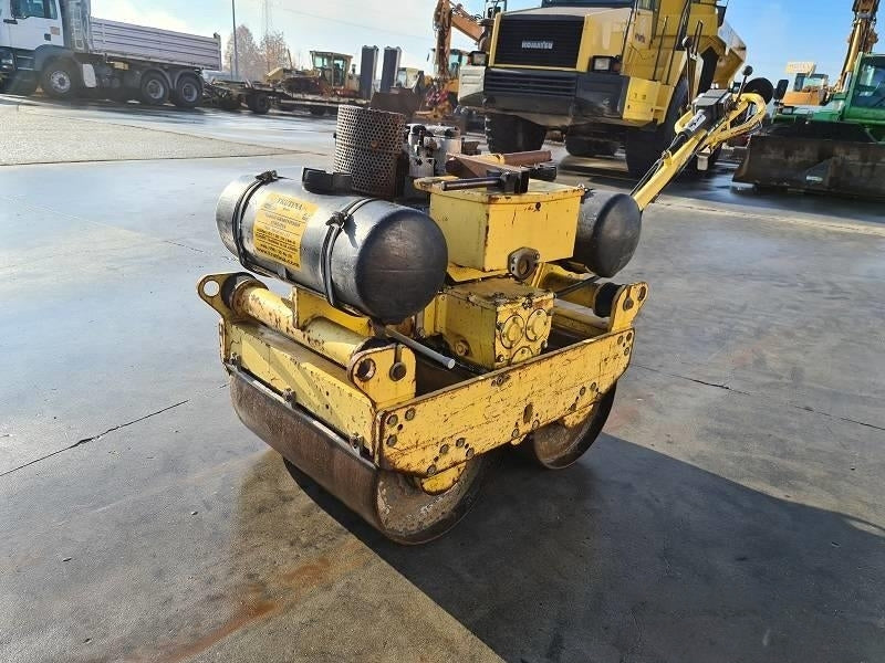 PDF Bomag BW 65 S Double Drum Vibratory Roller Parts Manual SN 101100005001 - 101100009999