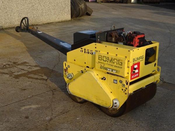 PDF Bomag BW 75 H Double Drum Vibratory Roller Parts Manual SN 101100811001 - 101100811095
