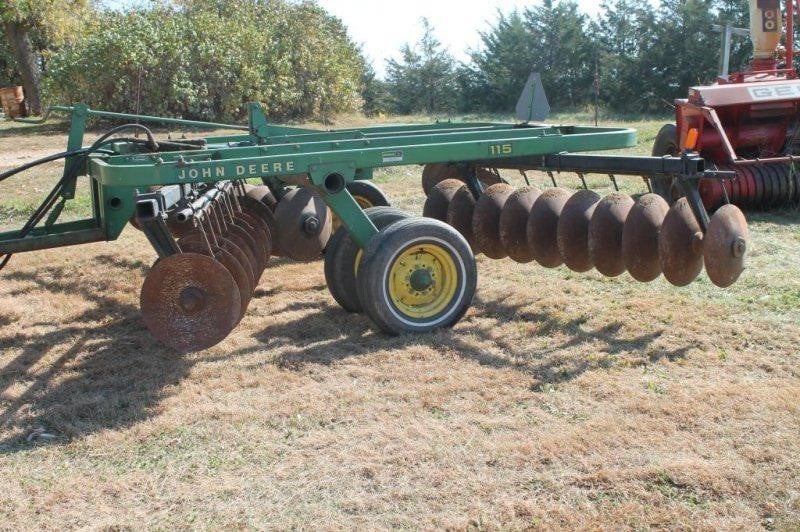 John Deere 115 Disk Parts Manual PC1736 Instant Download