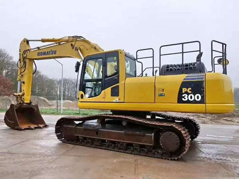 Komatsu Pc300-6 Hydraulic Excavator Parts Manual Instant Download Sn 30001-up