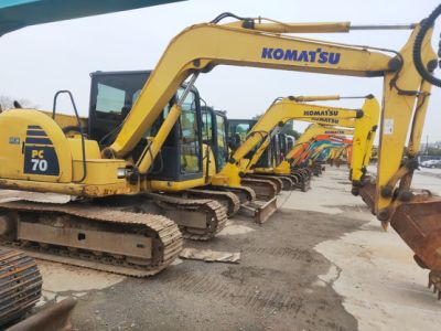 Komatsu Pc70-7e-b Crawler Excavator Parts Manual Instant Download Sn 45001-up