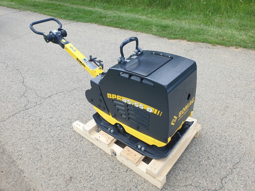 PDF Bomag BPR 40/45 D Vibratory Plate (Reversible) Parts Manual SN 101680620101 - 101680620231