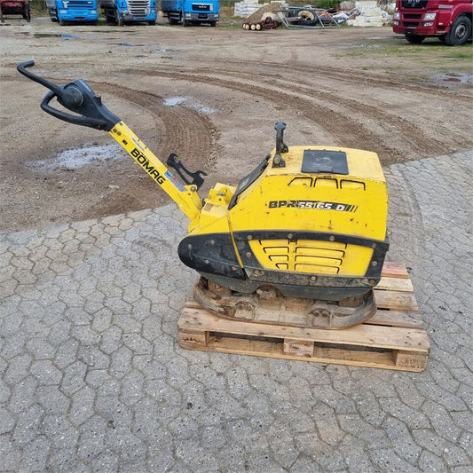 PDF Bomag BPR 55/65 D Vibratory Plate (Reversible) Parts Manual SN 101692051001 - 101692051071