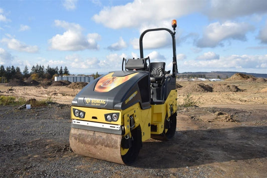 PDF Bomag BW 100 ADM-5 Tandem Vibratory Roller Parts Manual SN 101462031359 - 101462039999