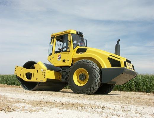 PDF Bomag BW 213 DHC-4 Single Drum Vibratory Roller Parts Manual SN 101583111001- 101583111037