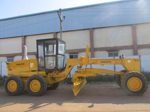 KOMATSU MOTOR GRADER GD511A-1 (JPN) PARTS MANUAL INSTANT DOWNLOAD SN 10001-UP