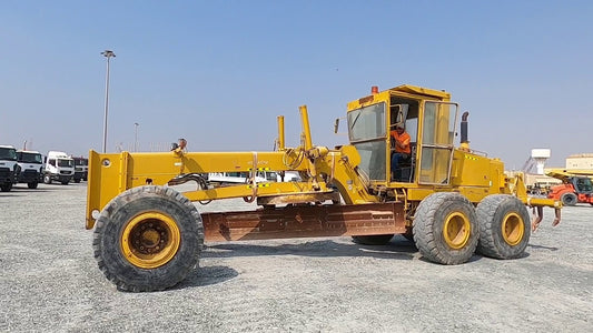 KOMATSU MOTOR GRADER GD705A-4 (JPN) PARTS MANUAL INSTANT DOWNLOAD SN 21001-UP