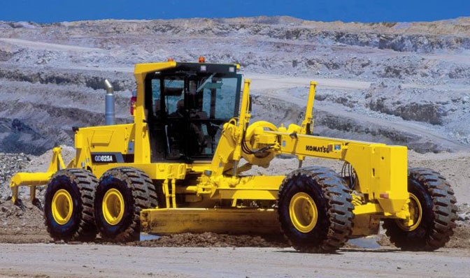 KOMATSU MOTOR GRADER GD825A-2 (JPN) PARTS MANUAL INSTANT DOWNLOAD SN 11001-UP