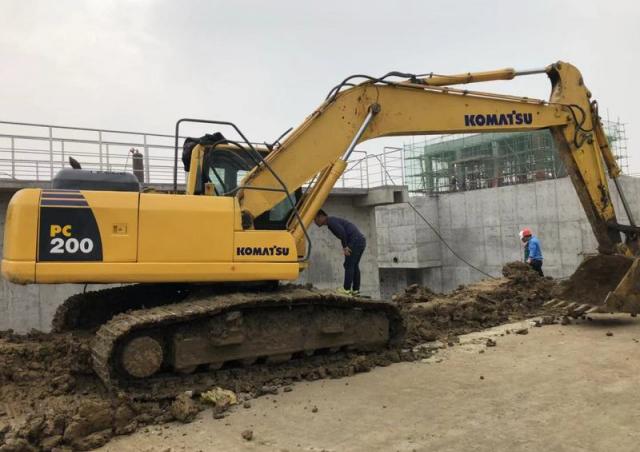 Komatsu Pc200-ez Hydraulic Excvator Parts Manual Instant Download Sn 80001-up