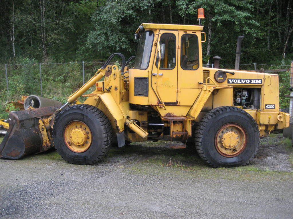 Volvo 4300 BM Wheel Loader Parts Catalog Manual Instant Download